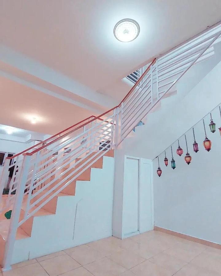 Al Barra Syariah Hotel ブキティンギ エクステリア 写真