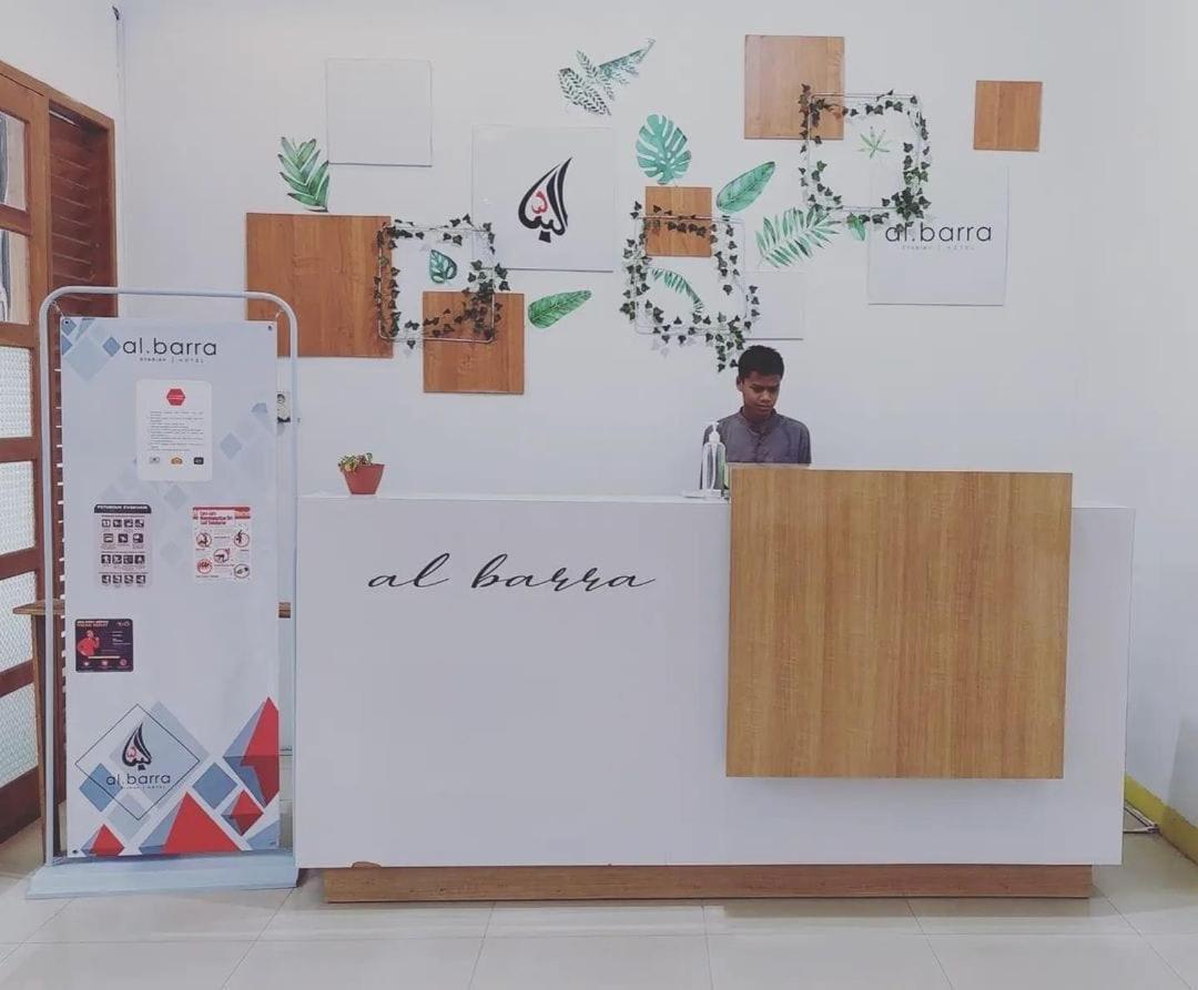 Al Barra Syariah Hotel ブキティンギ エクステリア 写真